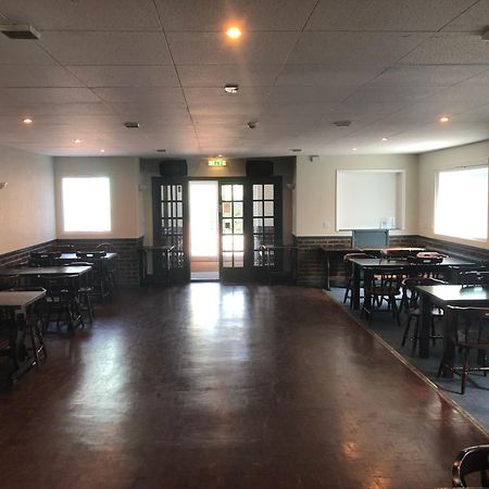 The Pheasant Inn Dunstable Bagian luar foto