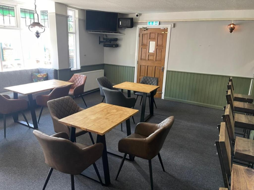 The Pheasant Inn Dunstable Bagian luar foto