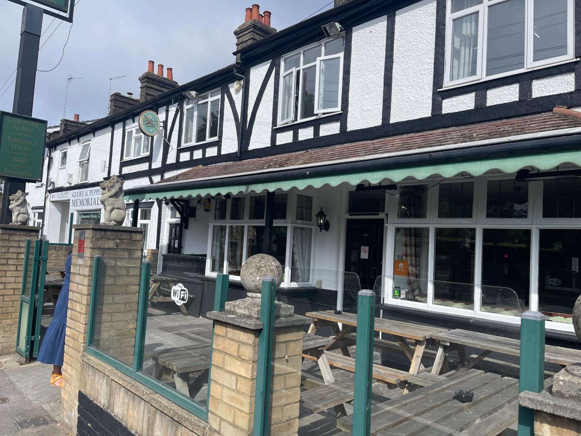 The Pheasant Inn Dunstable Bagian luar foto